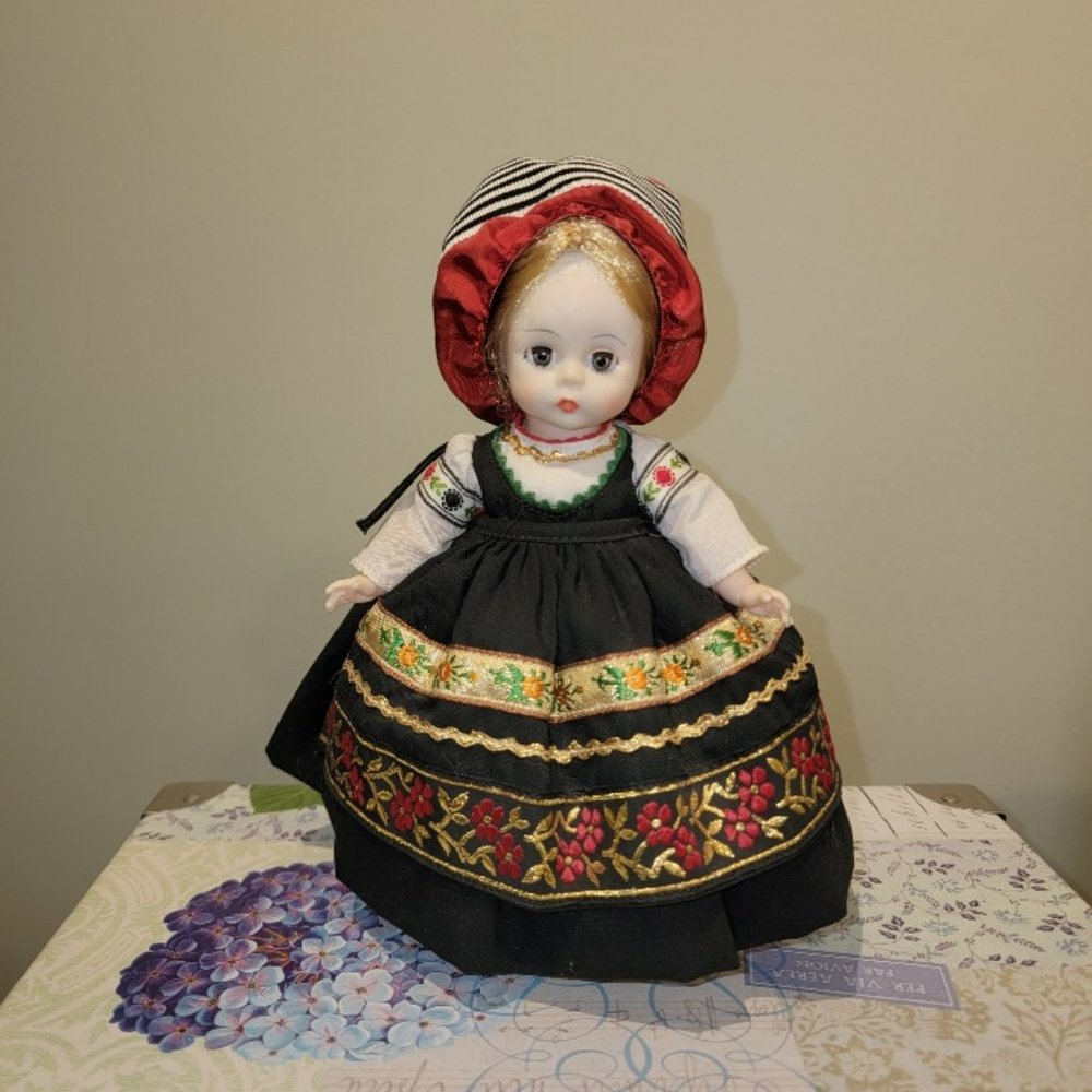 Madame Alexander Doll 8" Finland
